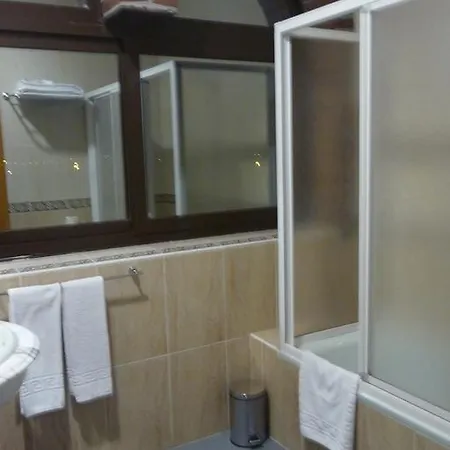 Topacio Hotel 3*