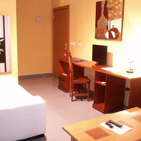 Hotel Topacio 3*