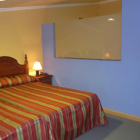 Topacio Hotel 3*