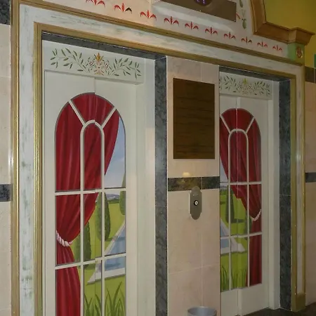Topacio Hotel 3*