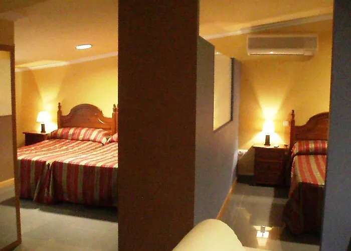 Hotel Topacio 3*