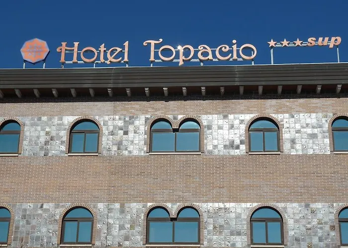 Hotel Topacio 3*